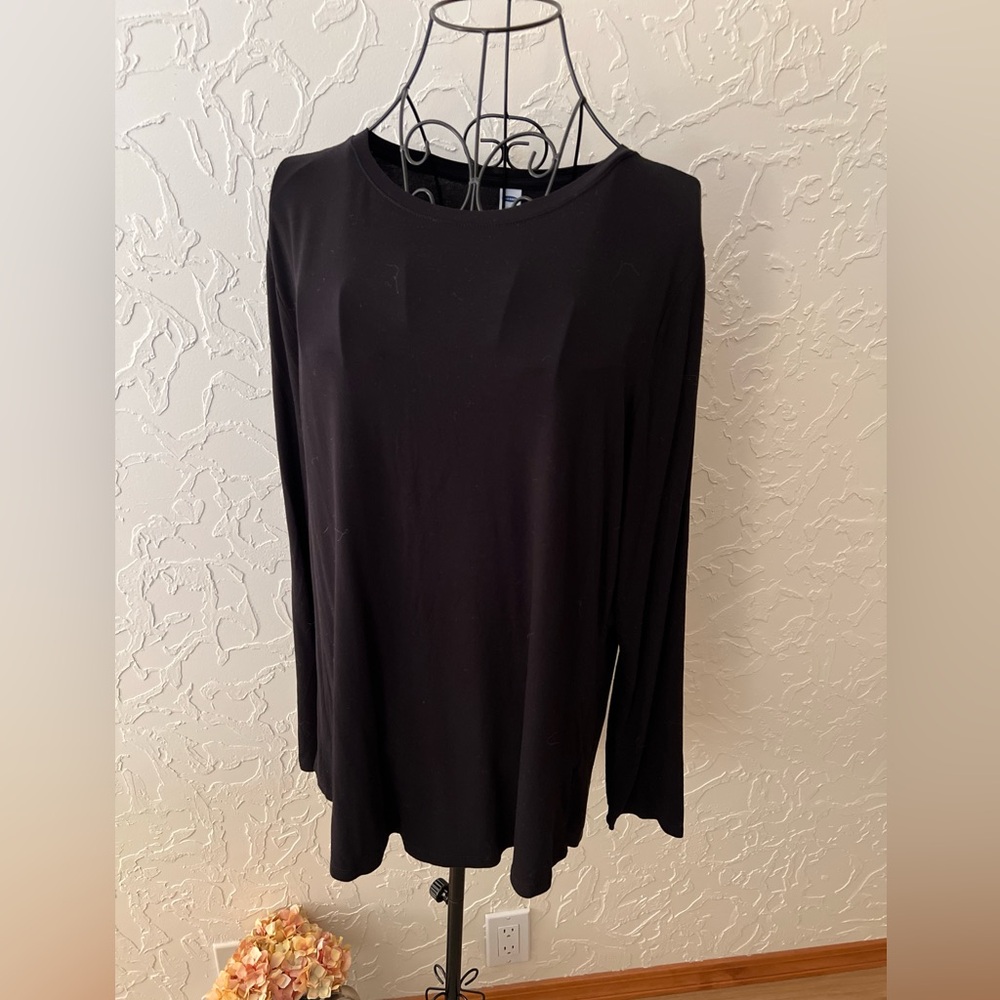Old Navy Women's Long Sleeve Tee Black